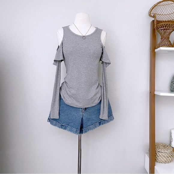 MICHAEL Michael Kors Gray Cold Shoulder Blouse - Picture 1 of 5